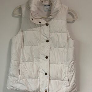 White old navy puffer vest